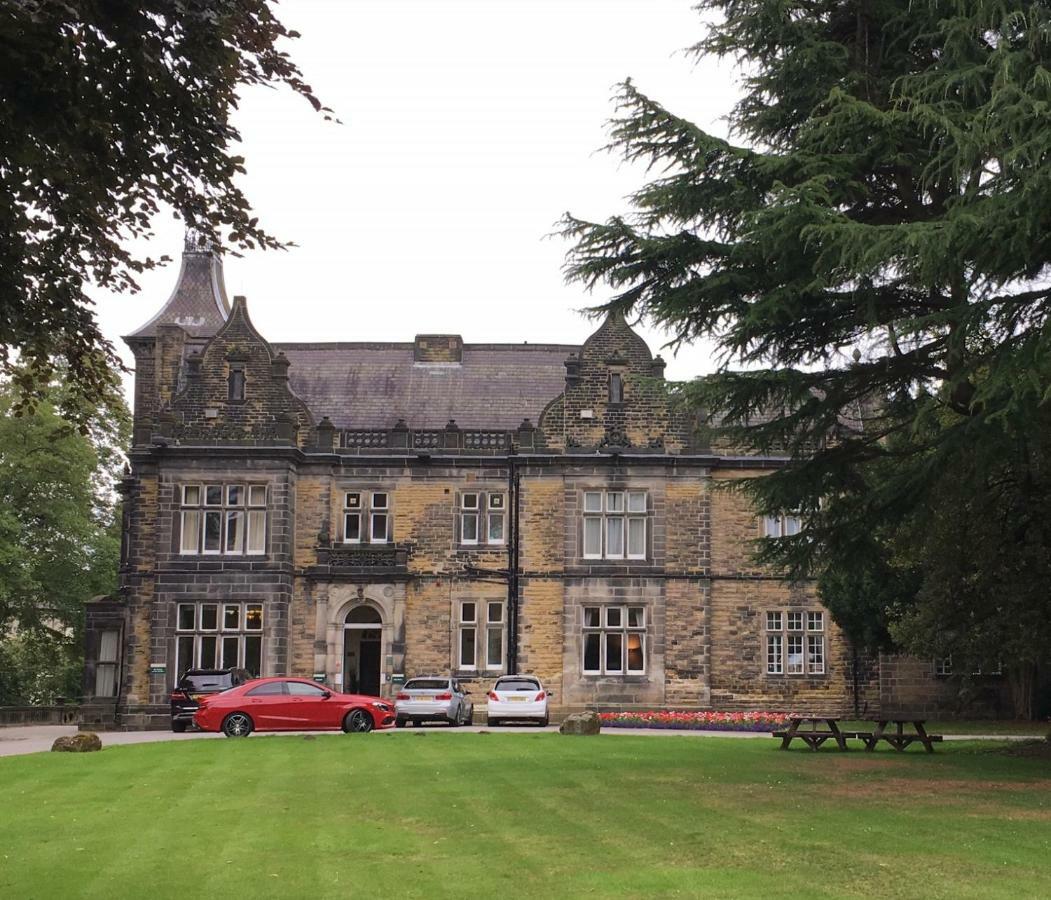Oxley Hall-campus Hotel