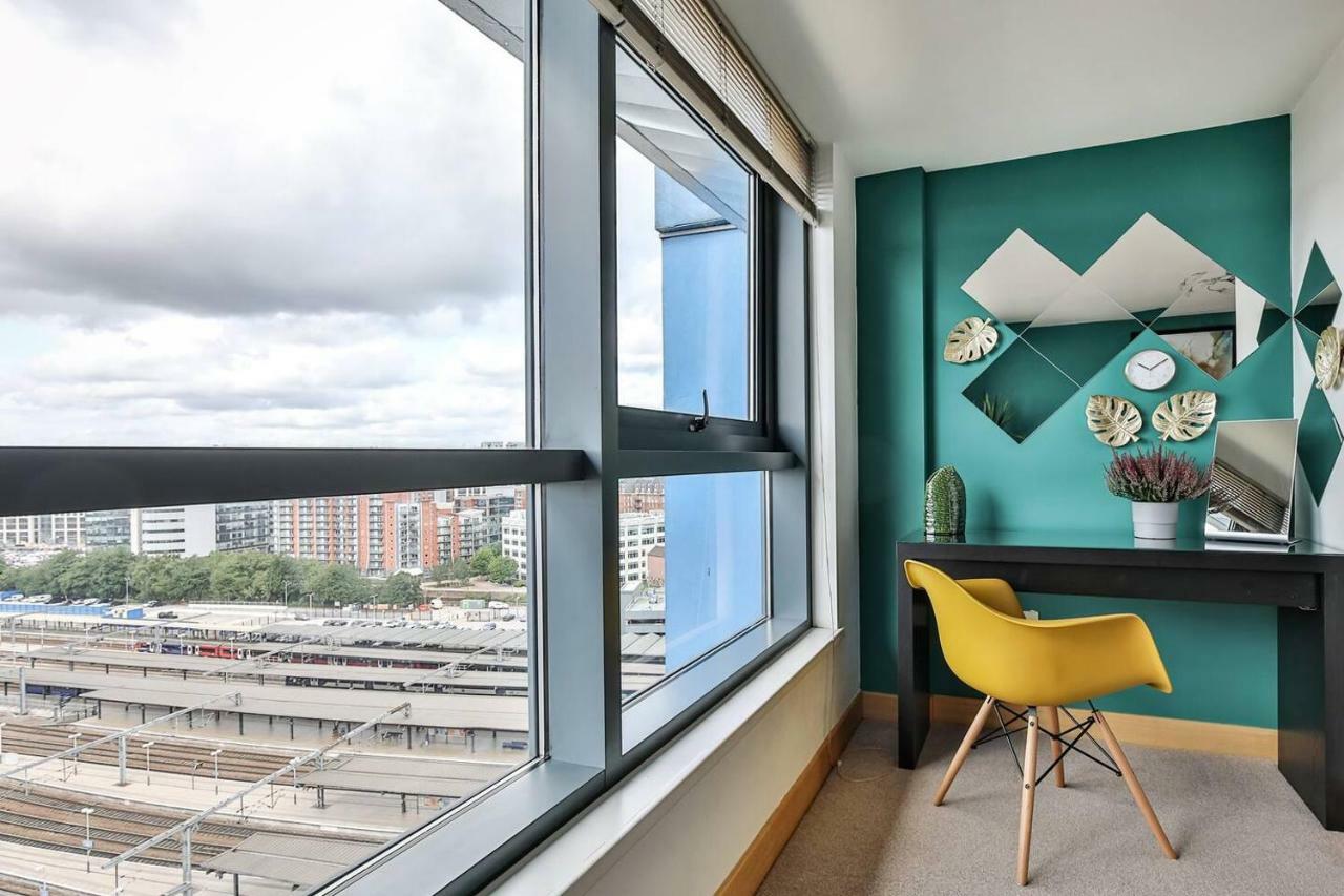 Apartment The Exquisite Penthouse Of Leeds - Sleeps 8