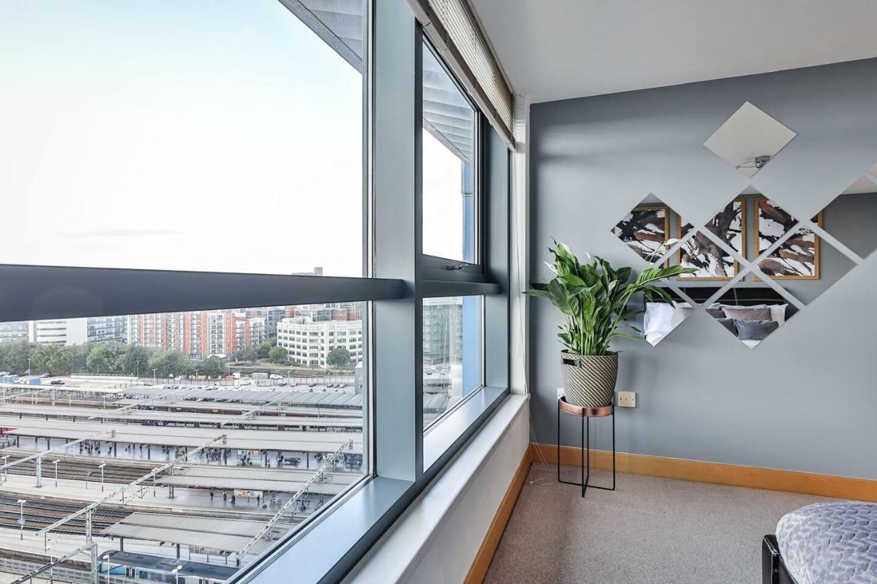 The Exquisite Penthouse Of Leeds - Sleeps 8 Apartment