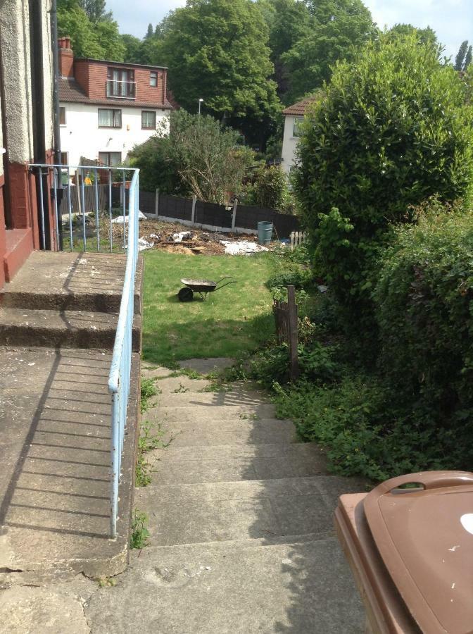 Chapel Allerton Guest house *