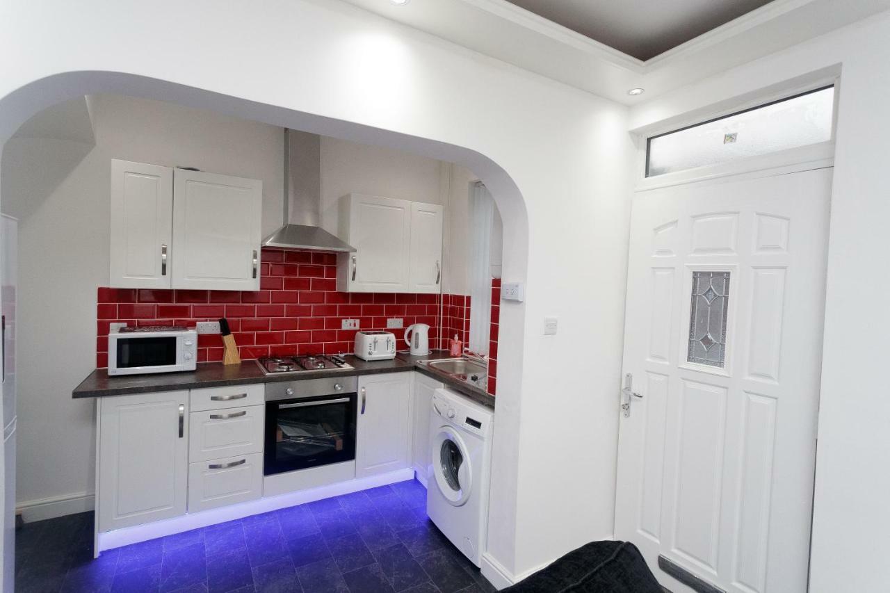 Leeds House Apartment *