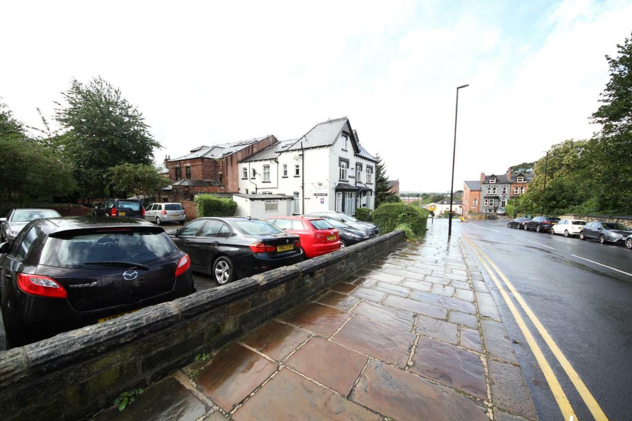 Avalon 3* Leeds (West Yorkshire)