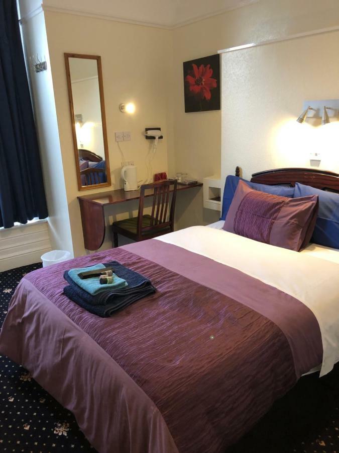 Glengarth Bed & Breakfast *