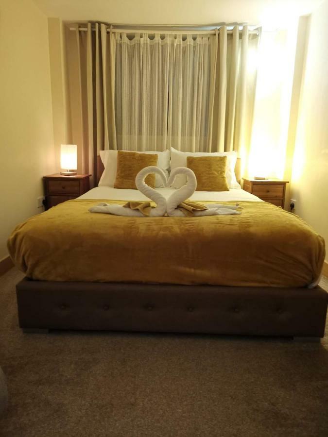 Canal View Apartment Leeds (West Yorkshire)