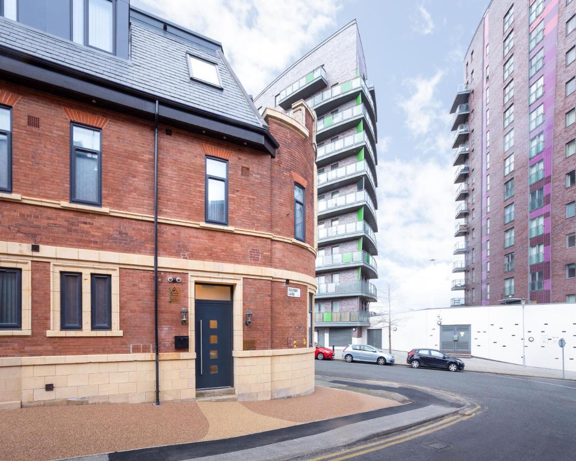 Ellerby Apartment *