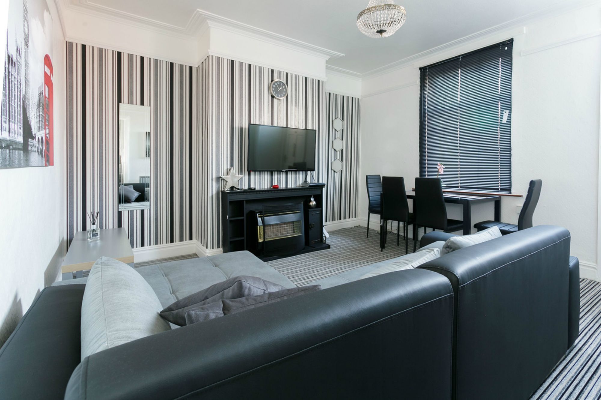 Dean House Apartment *