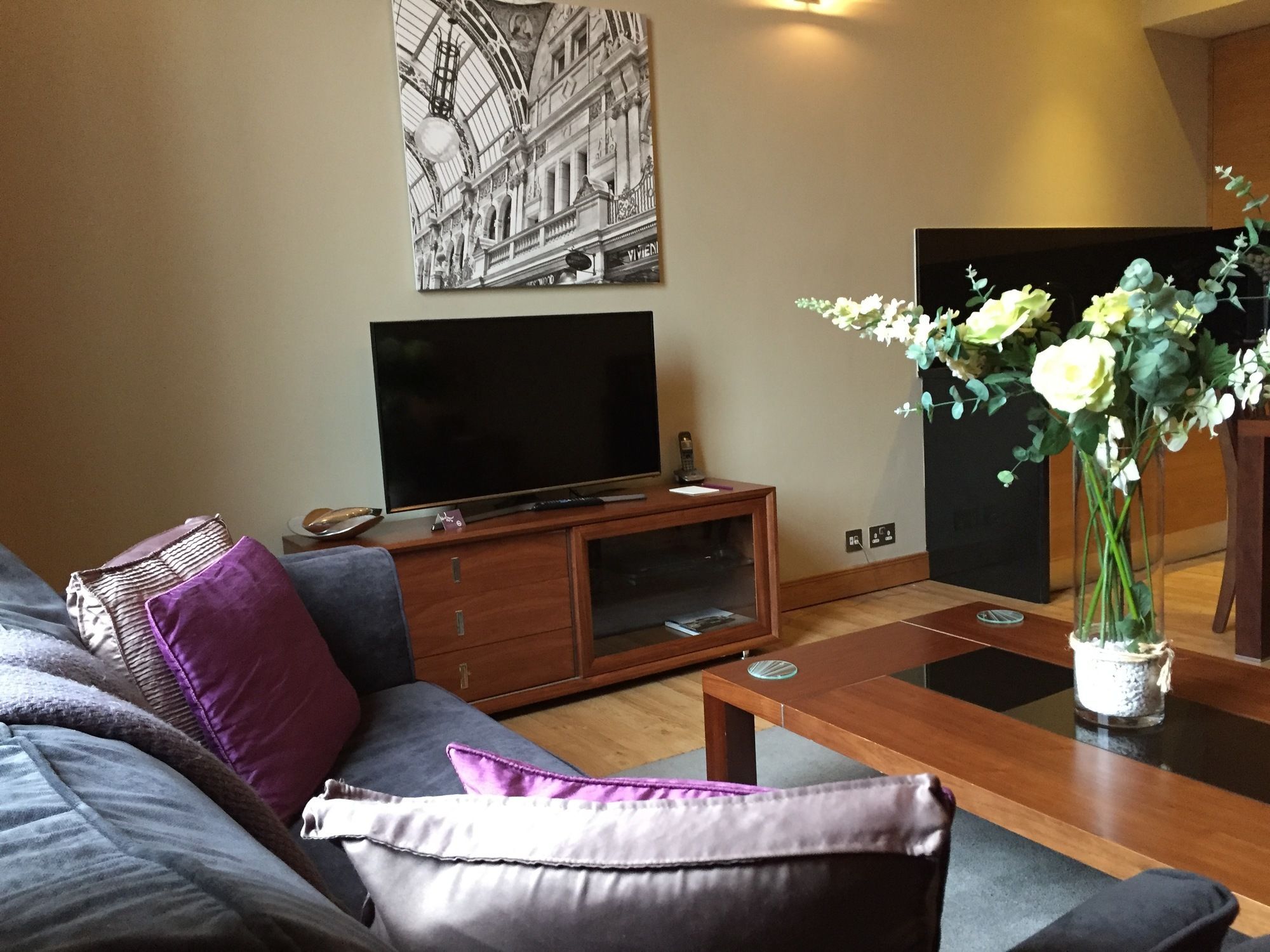 Quebecs Luxury Aparthotel Leeds (West Yorkshire)