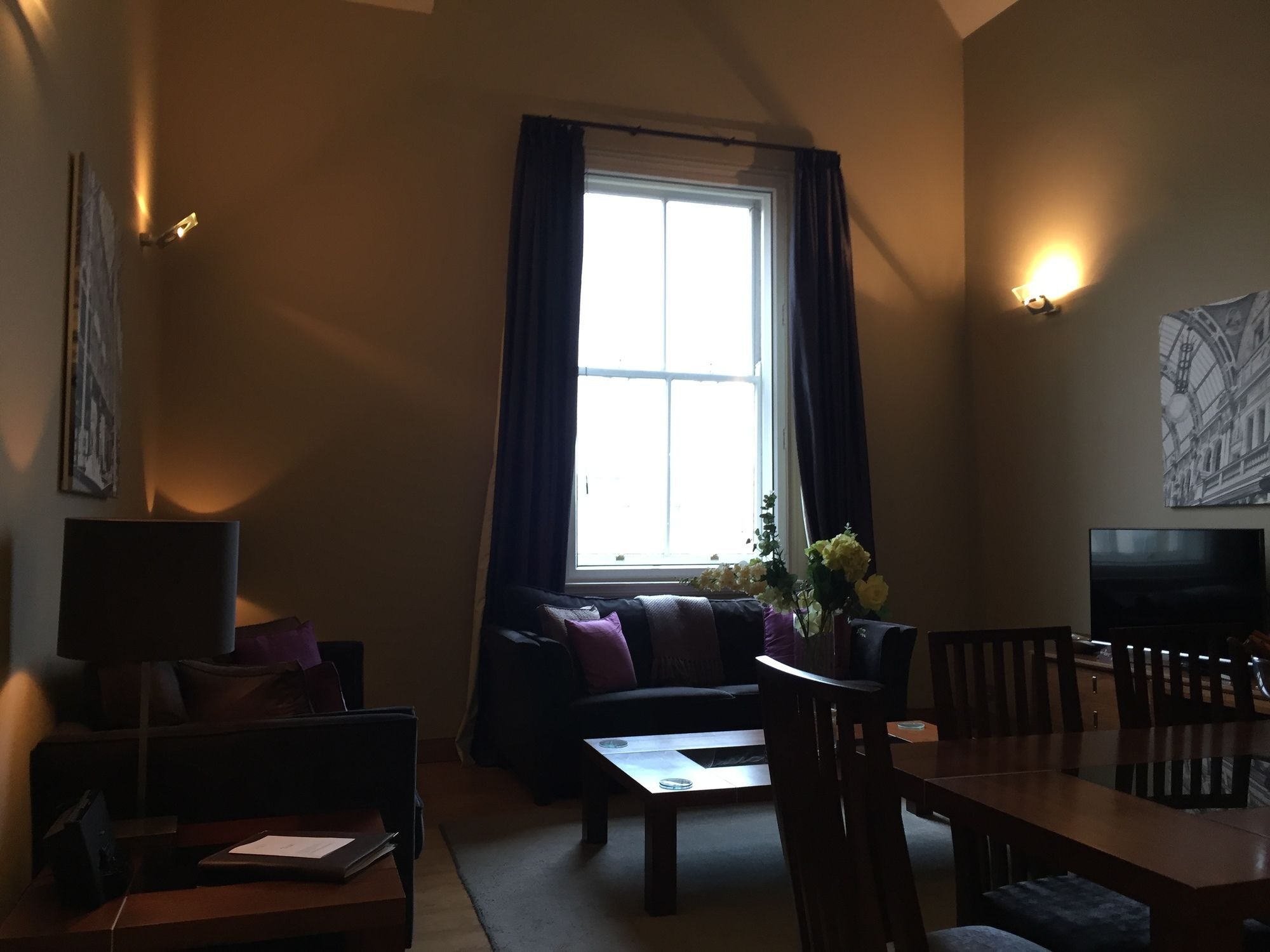 Quebecs Luxury Aparthotel 5*