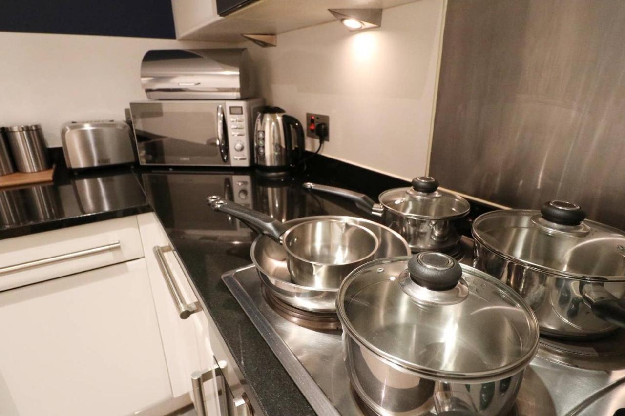 Heart Of Leeds City Centre Living - Sleeps 6 Apartment