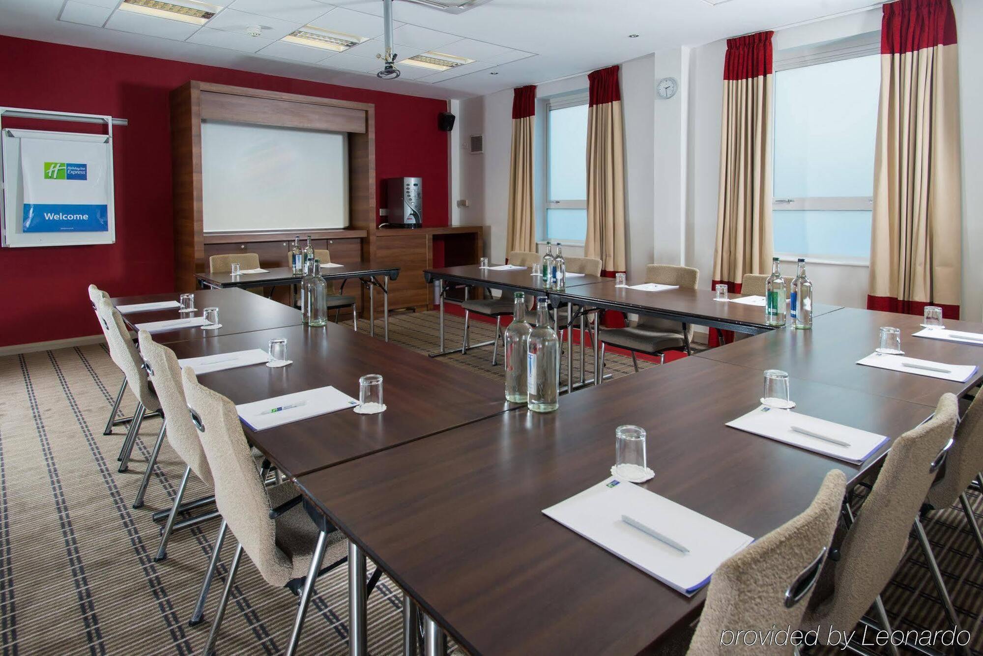 Express Centre By Ihg Hotel Leeds (West Yorkshire)