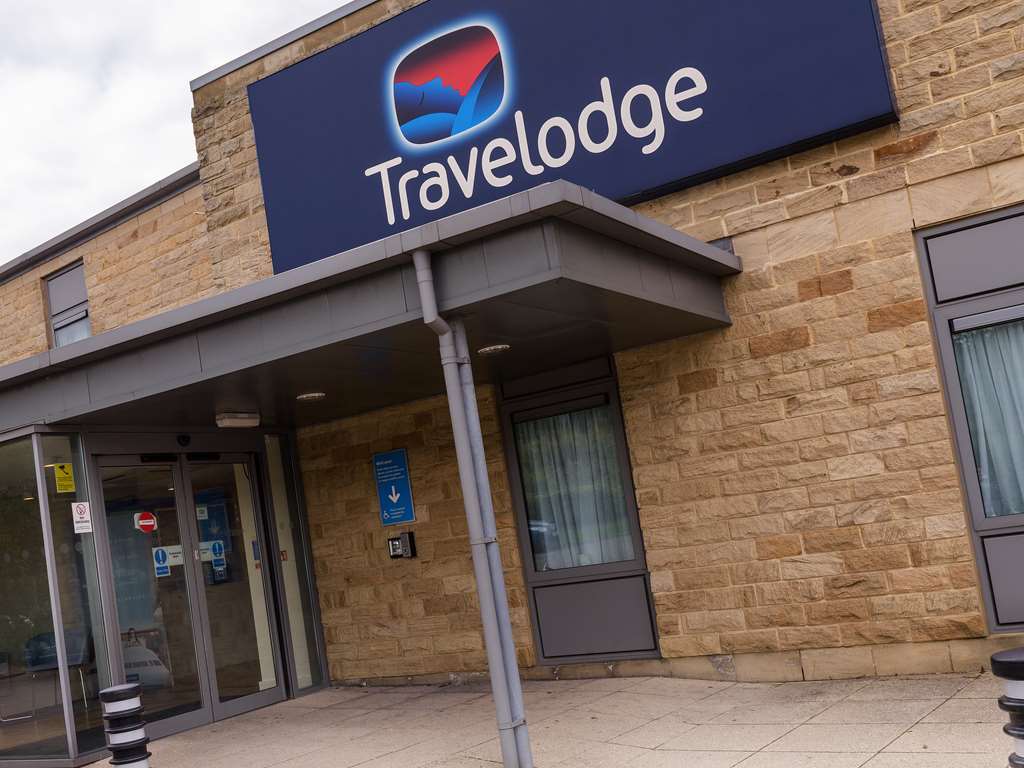 Hotel Travelodge Leeds Bradford Airport 3*