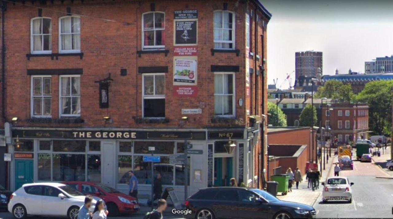 The George Backpackers
