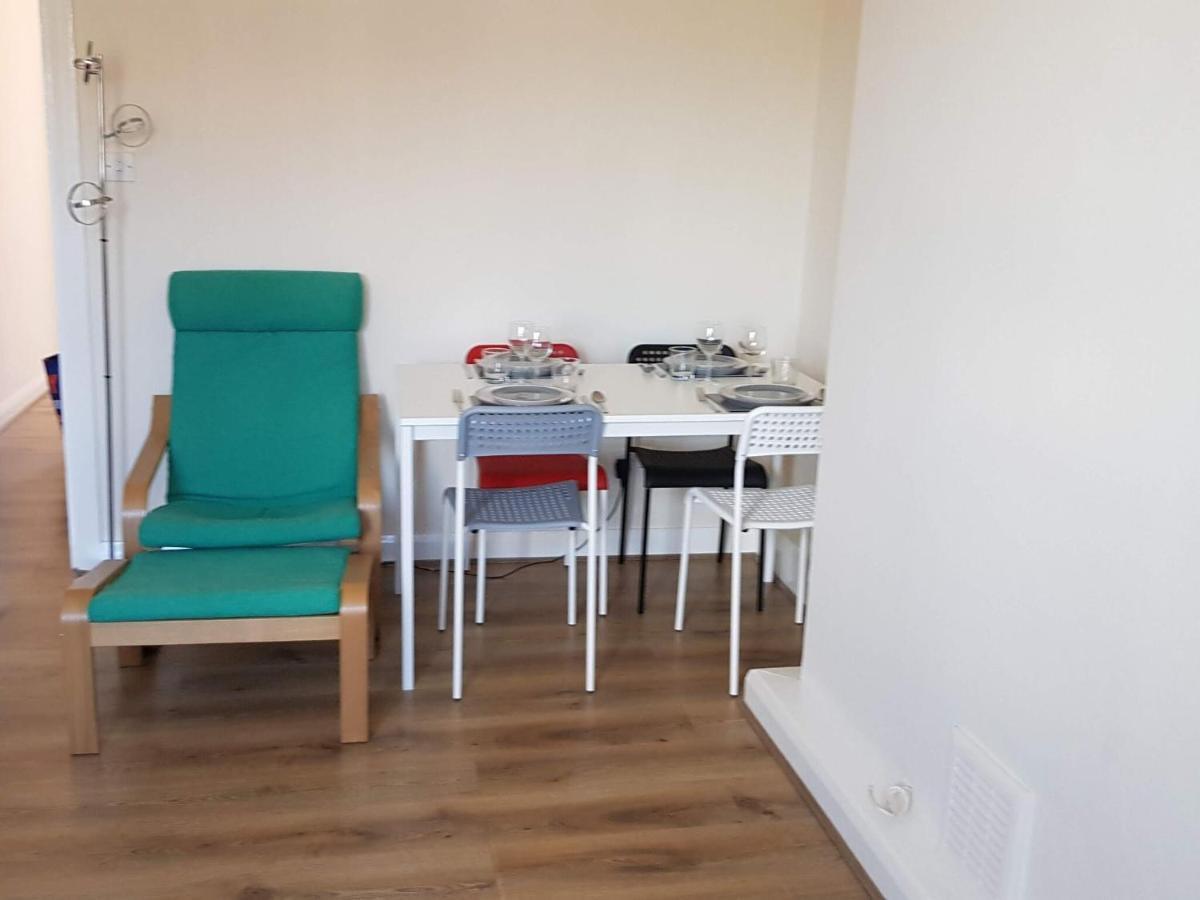 Lovely In Leeds Near Roundhay Park Holiday home