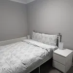 Apt 2, Oakwood Residence