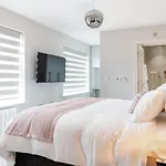 The Luxury Penthouse Leeds