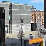 Leeds Clarence Dock 2 Bedroom Apt