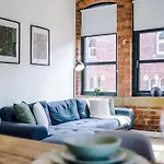 Luxury Panoramic View With 2 King Beds
