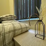 Headrow Apartments The Lounge