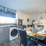 -Rbgs- For Your Relaxed, Cosy Stay, Free Parking
