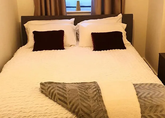 City Serviced Apartment