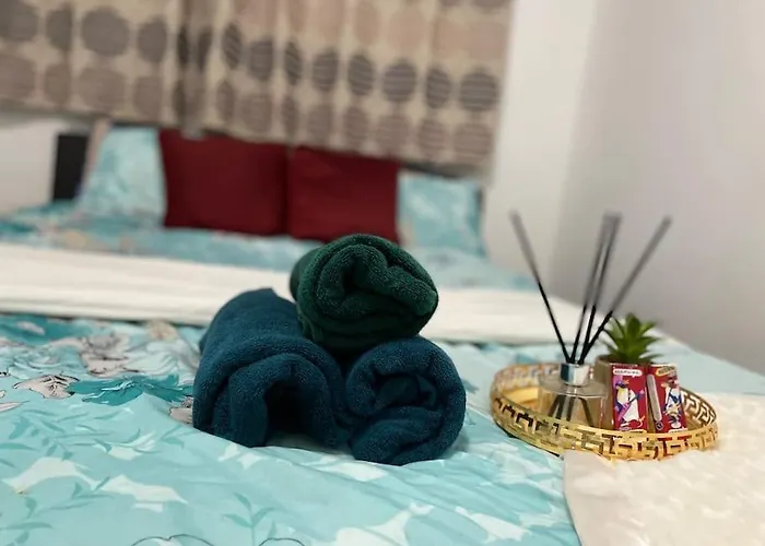 Princess 3 Bedroom House + Offstreet Parking +Wifi
