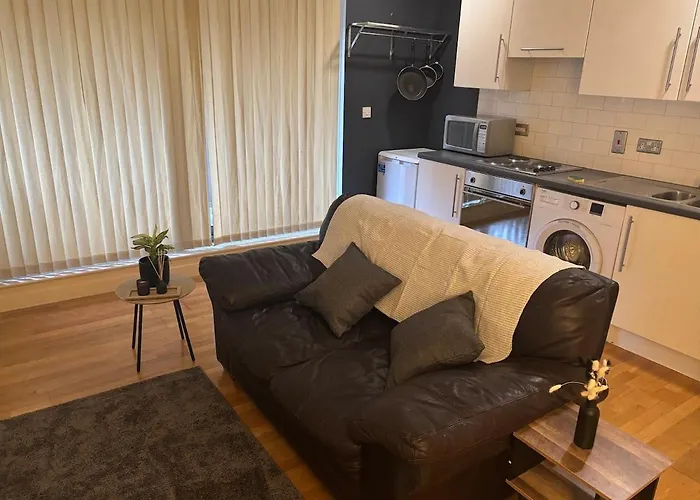 1 Bed Apartment- City Centre