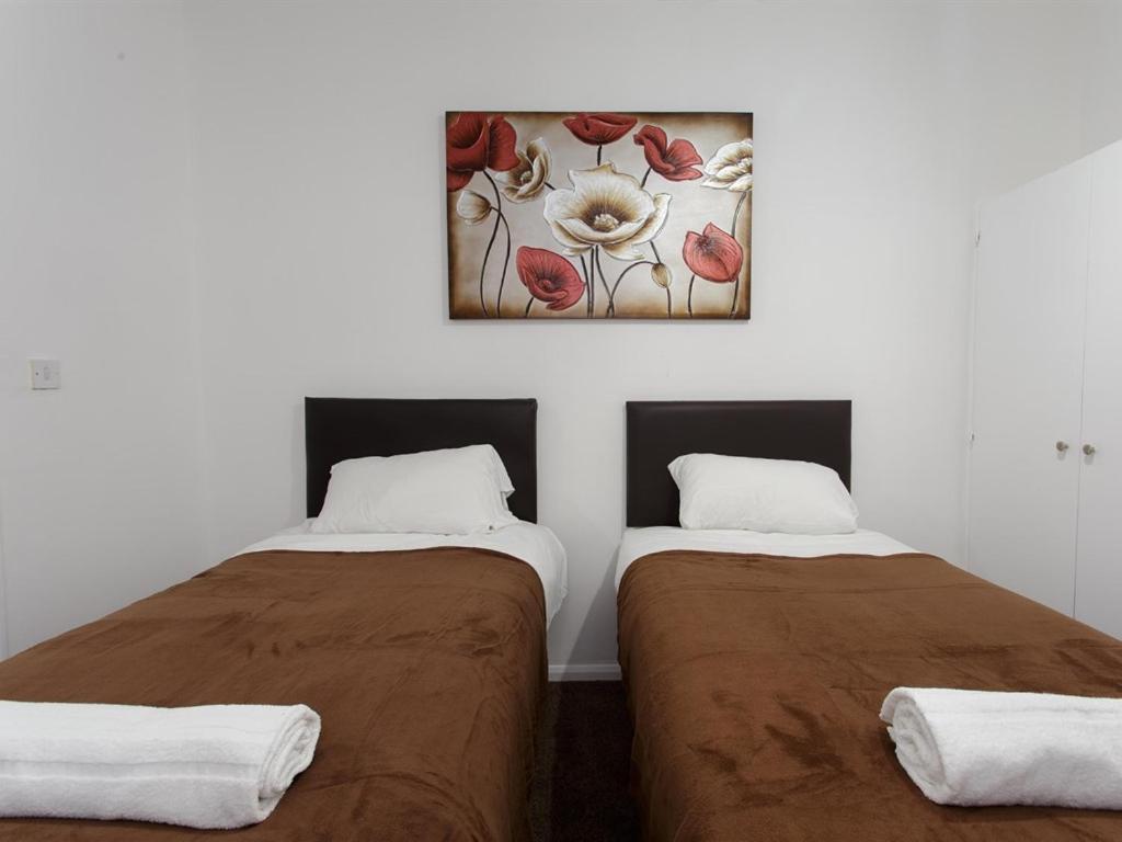 Park House Apartment *