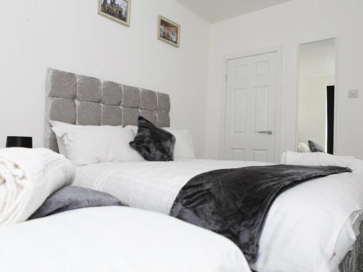 Apartment Live In Leeds Grange