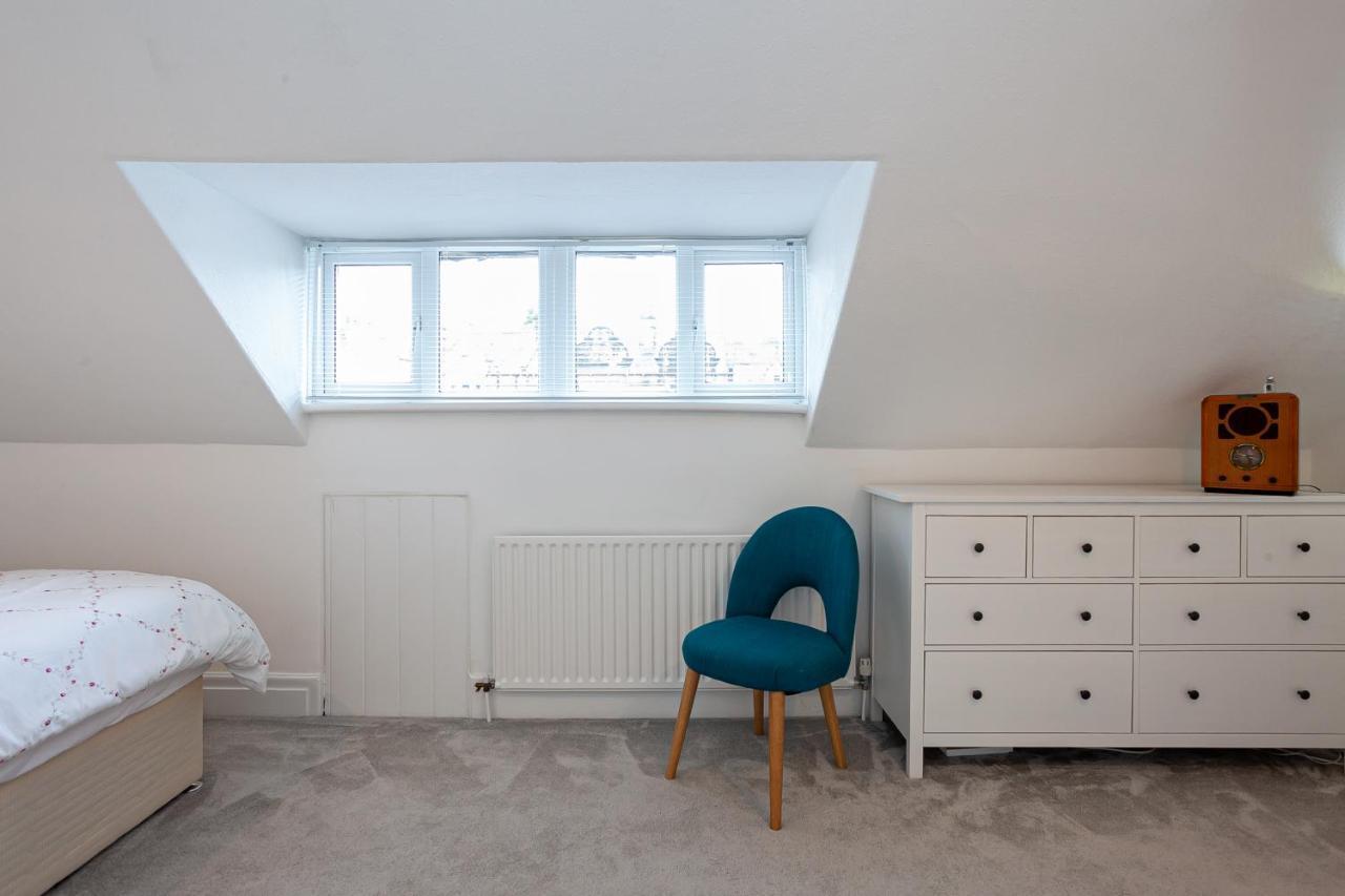 Apartment Cosy 2 Bed - Close To Centre *