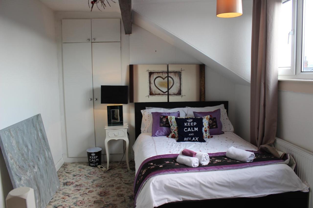 Holiday home Advo Stadion Leeds Guest Hotel *