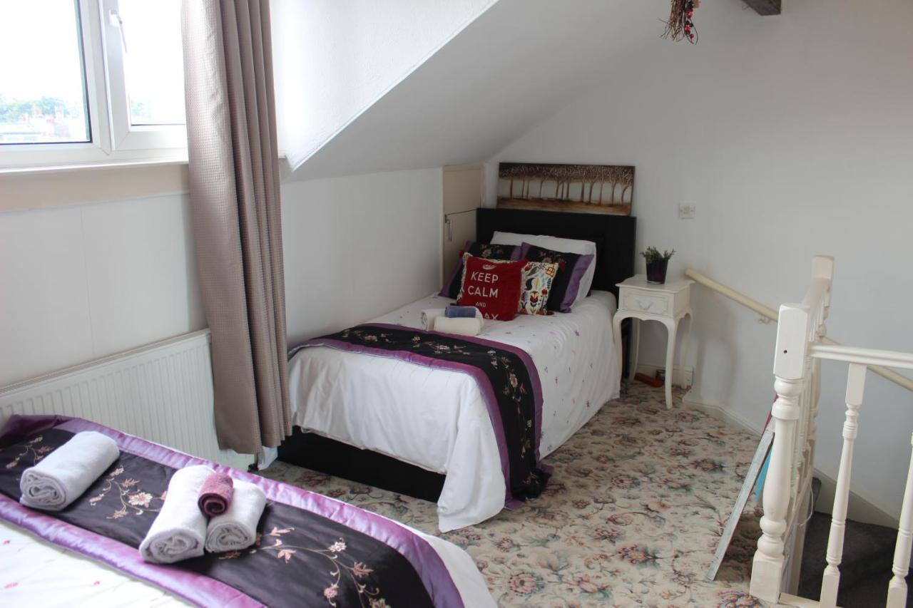 Advo Stadion Leeds Guest Hotel