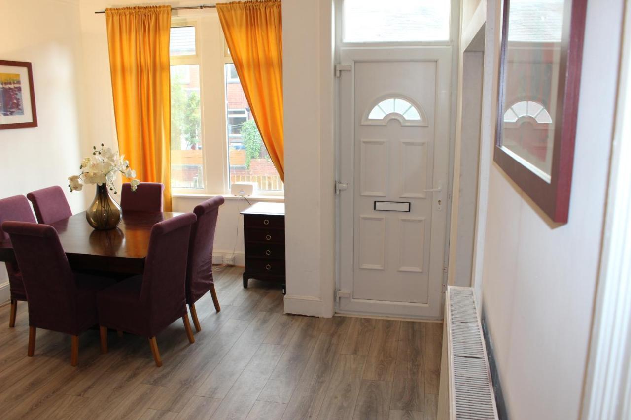 Advo Stadion Leeds Guest Hotel