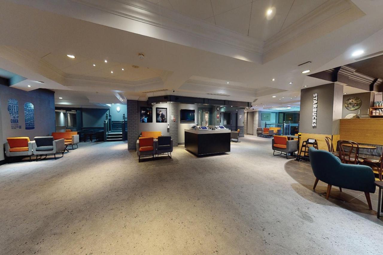 Hotel Village Leeds North