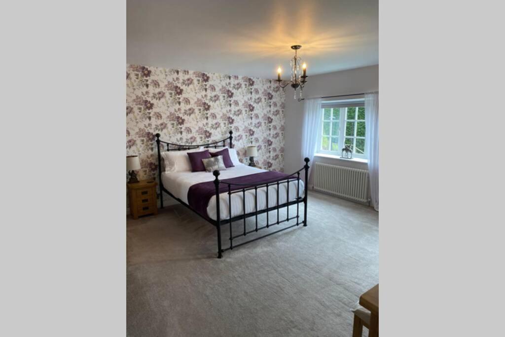 Holiday home Coach House, 5.8 Acres With Hot Tub And Lake *
