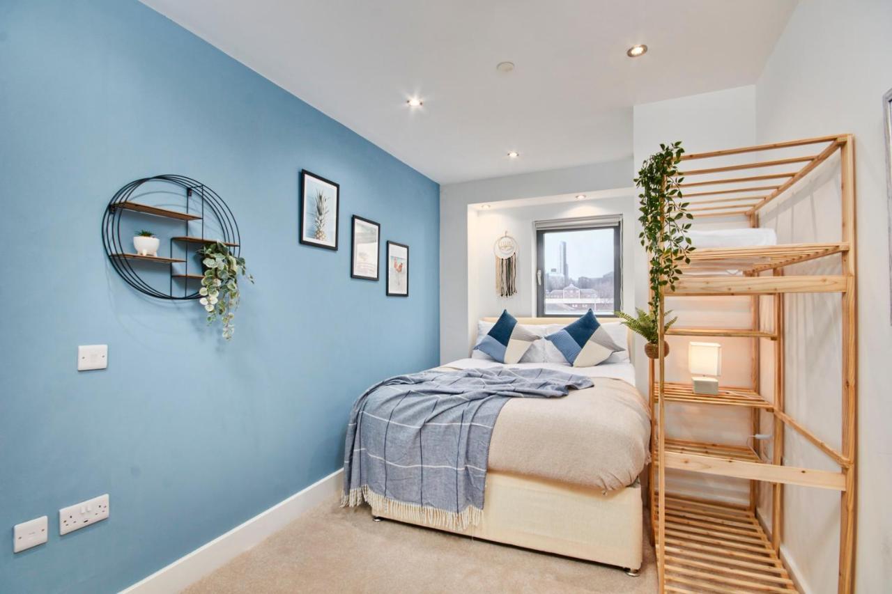 Large Duplex Penthouse - Parking Apartment Leeds (West Yorkshire)