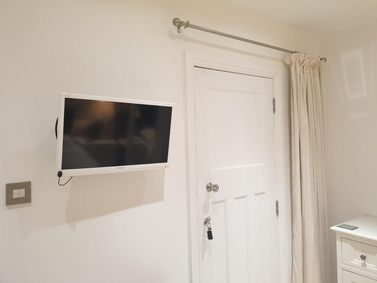 Area Close To Centre Bed & Breakfast Leeds (West Yorkshire)