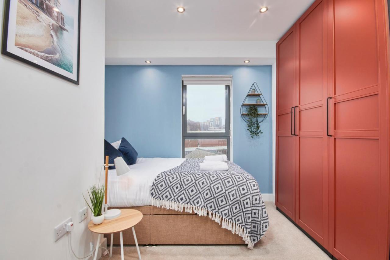 Large Duplex Penthouse - Parking Apartment Leeds (West Yorkshire)