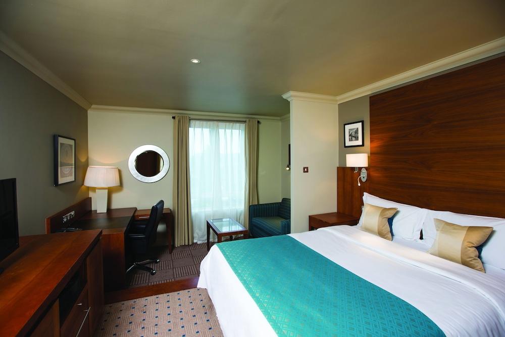Hotel Thorpe Park And 4*