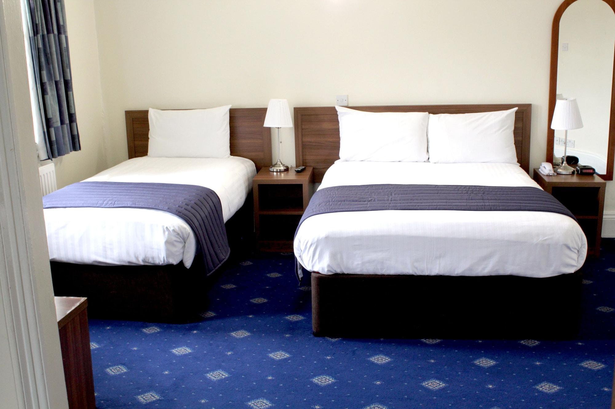 Discovery - Leeds Hotel