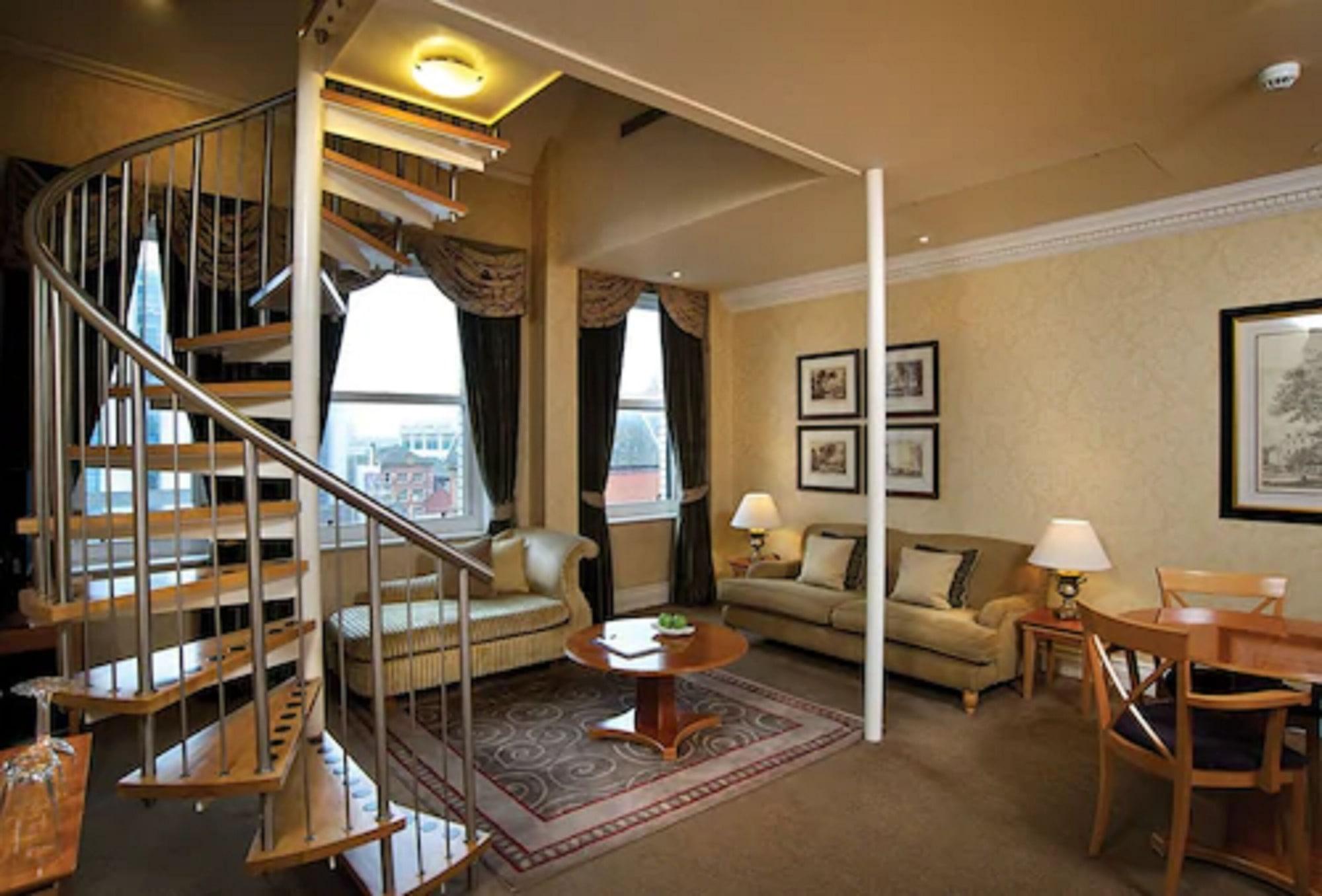 Quebecs Hotel