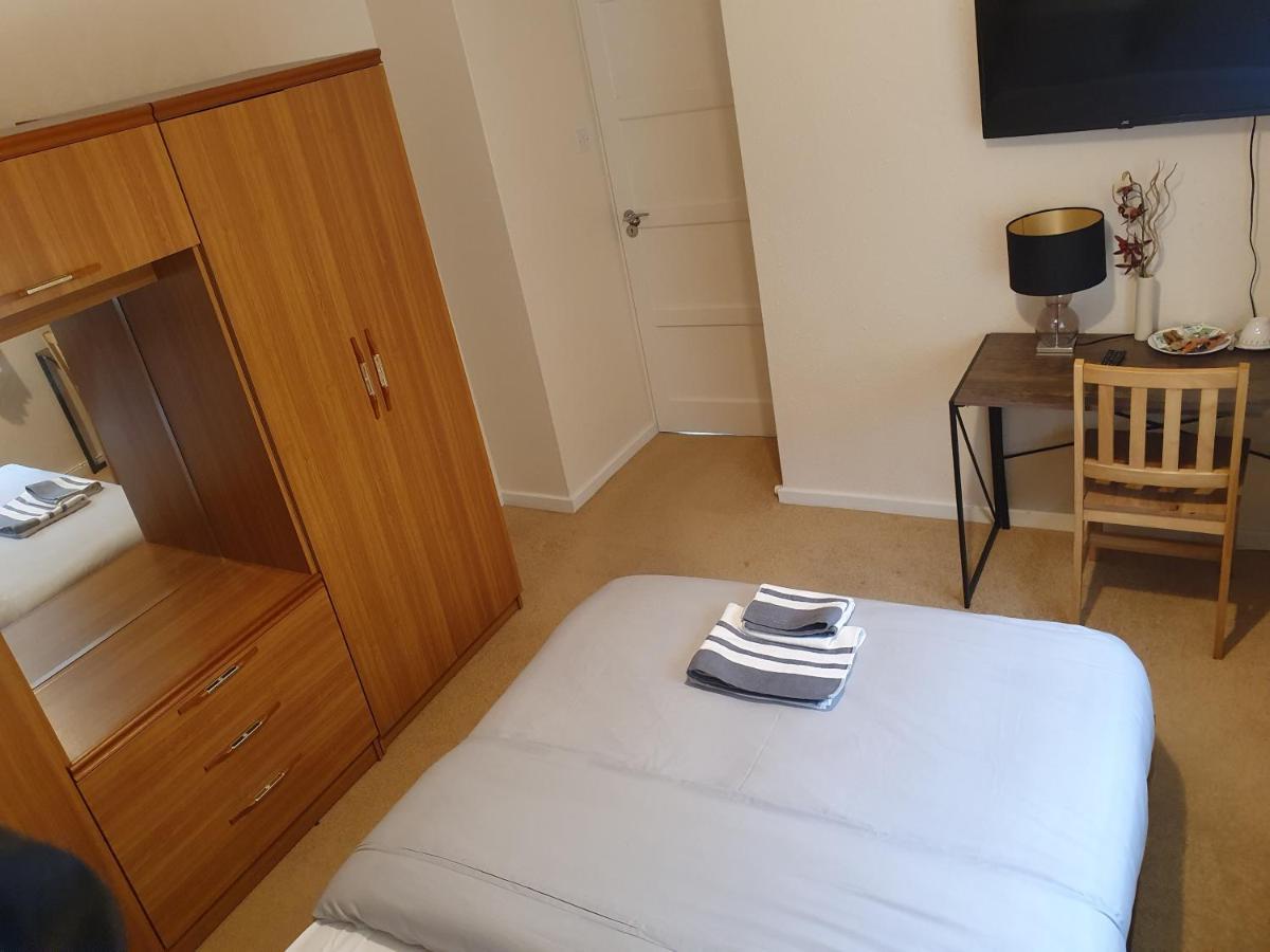 Petals 3 * Leeds (West Yorkshire)