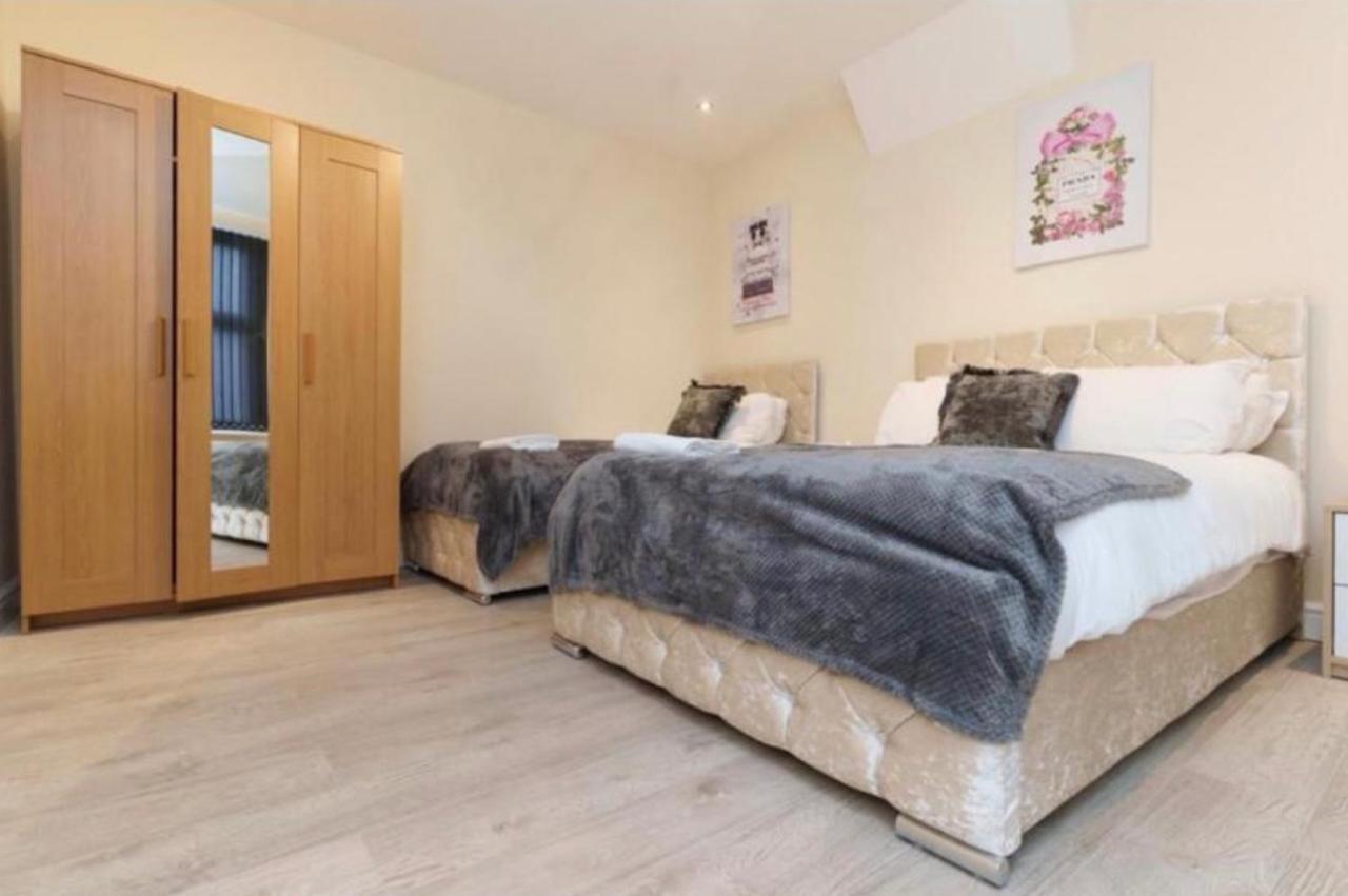Dior House Apartment Leeds (West Yorkshire)