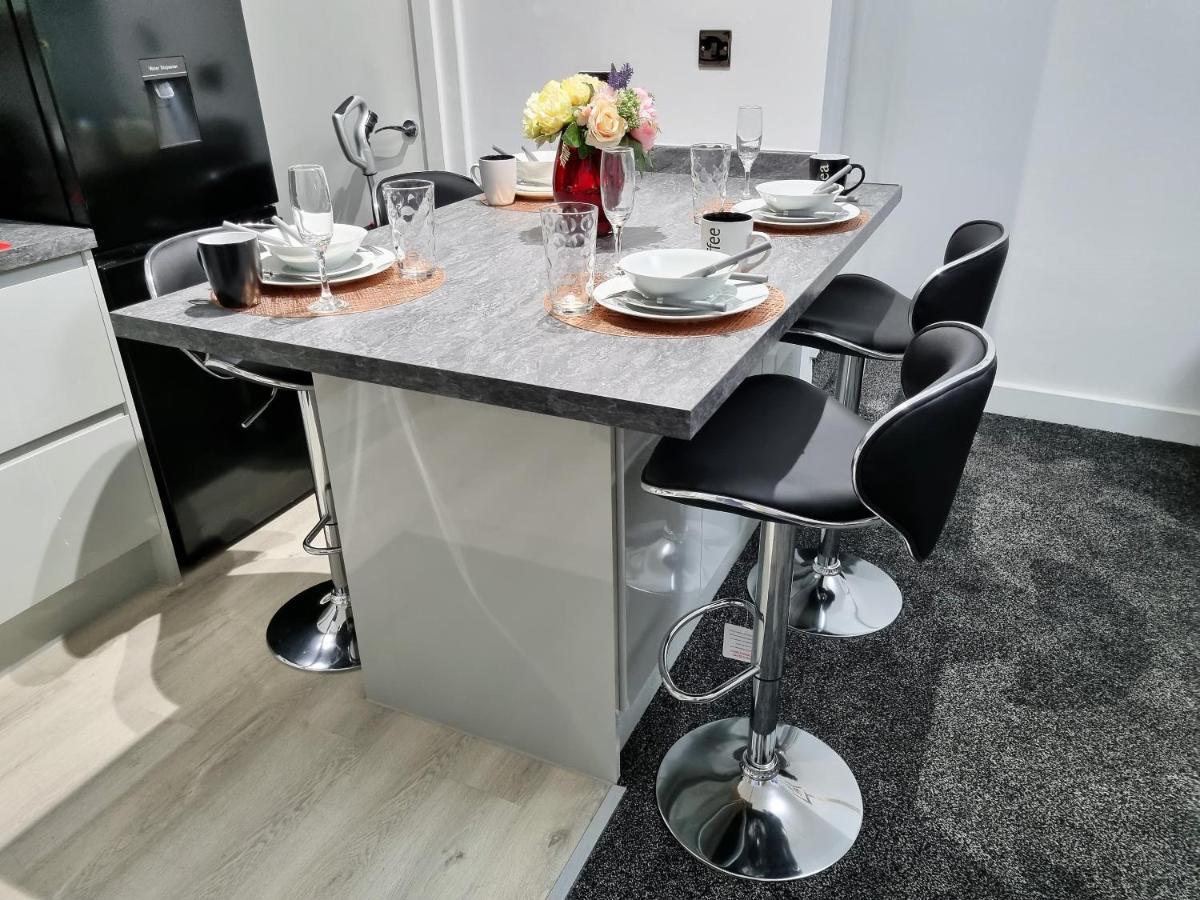 *11br* Setup For Your Amazing Relaxed + Free Parking + Free Fast Wifi * *
