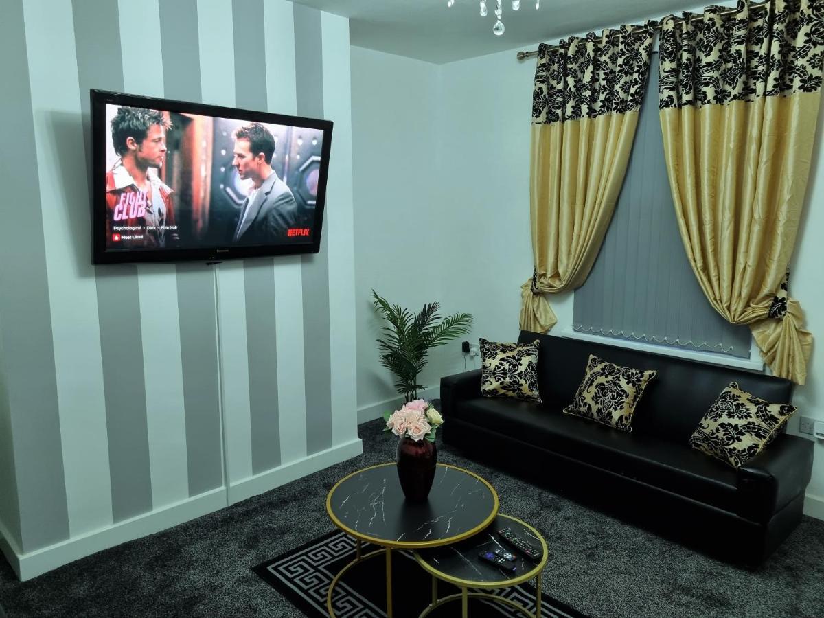 *11br* Setup For Your Amazing Relaxed + Free Parking + Free Fast Wifi * Holiday home *