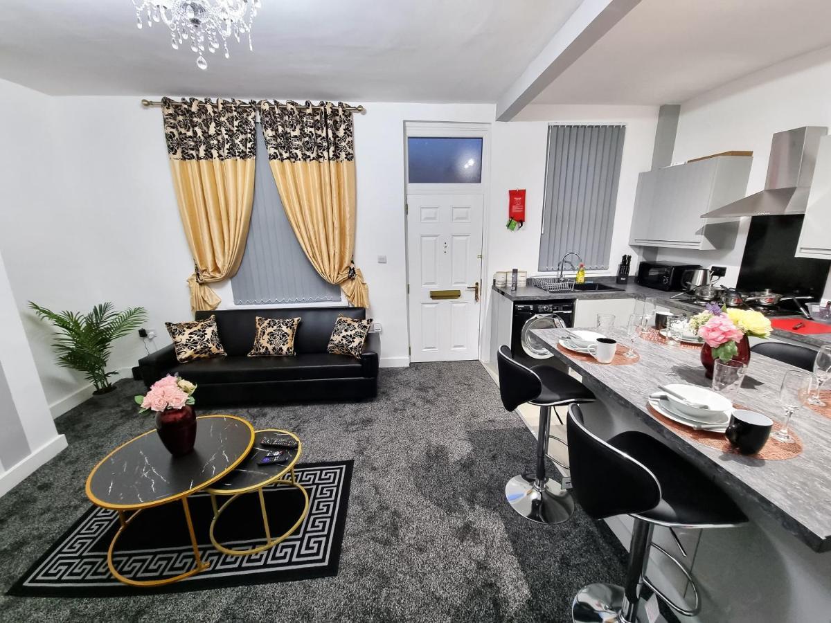 *11br* Setup For Your Amazing Relaxed + Free Parking + Free Fast Wifi * Holiday home