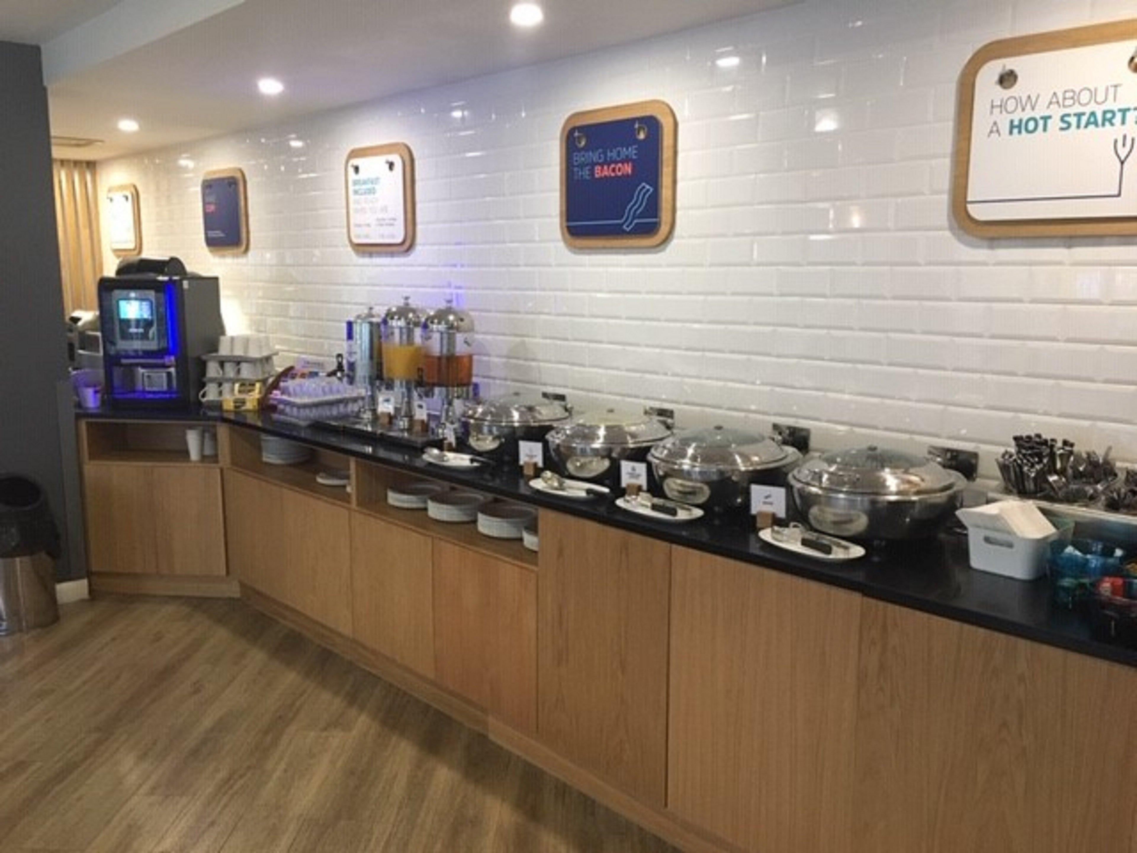 Express Leeds Centre - Armouries By Ihg Leeds (West Yorkshire)
