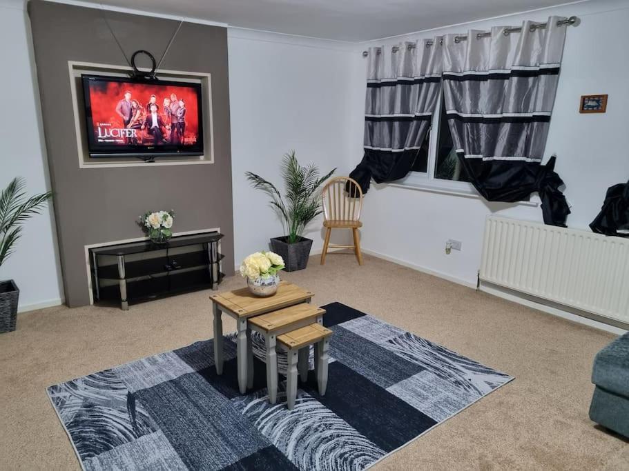 *c.sani* Setup For Your Relaxed & Amazing + Free Parking + Free Fast Wifi * Leeds (West Yorkshire)
