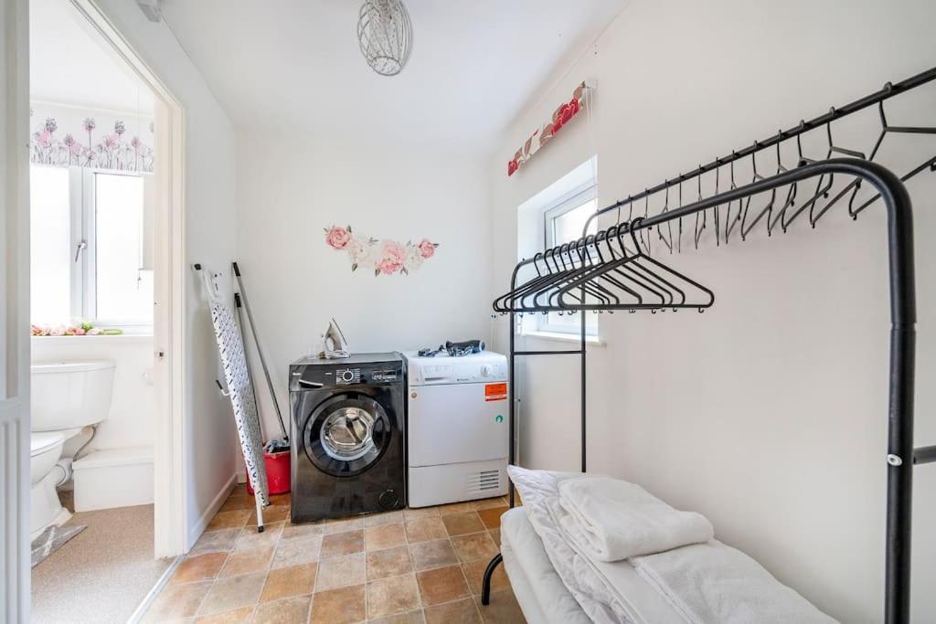 *c.sani* Setup For Your Relaxed & Amazing + Free Parking + Free Fast Wifi * Holiday home