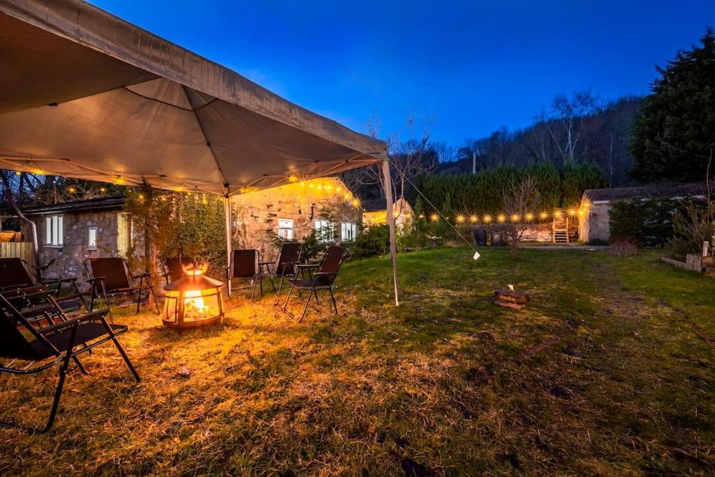 Holiday home *c.sani* Setup For Your Relaxed & Amazing + Free Parking + Free Fast Wifi * Leeds (West Yorkshire)