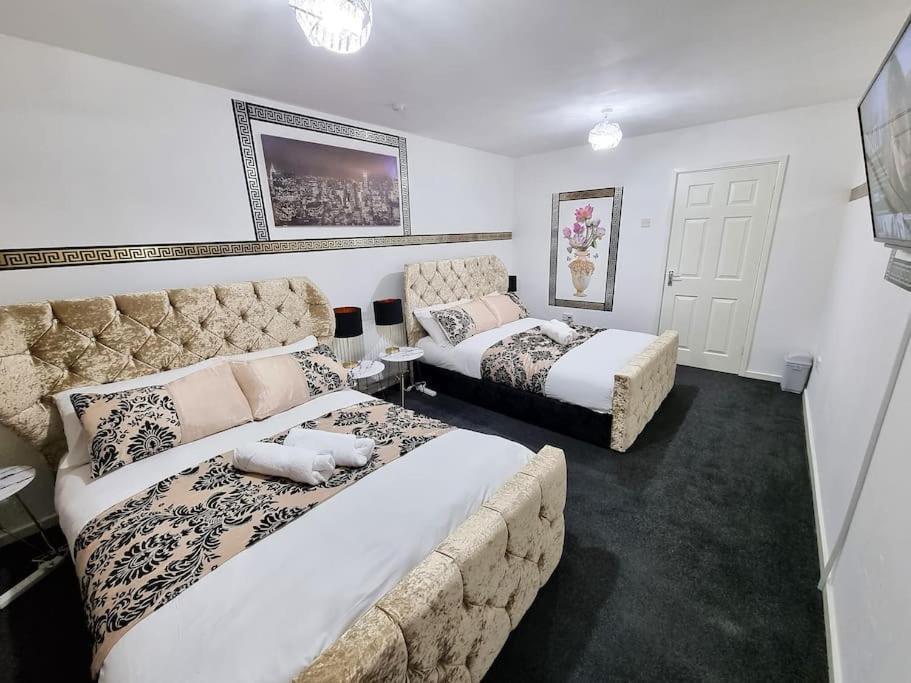 Holiday home *c.sani* Setup For Your Relaxed & Amazing + Free Parking + Free Fast Wifi * *